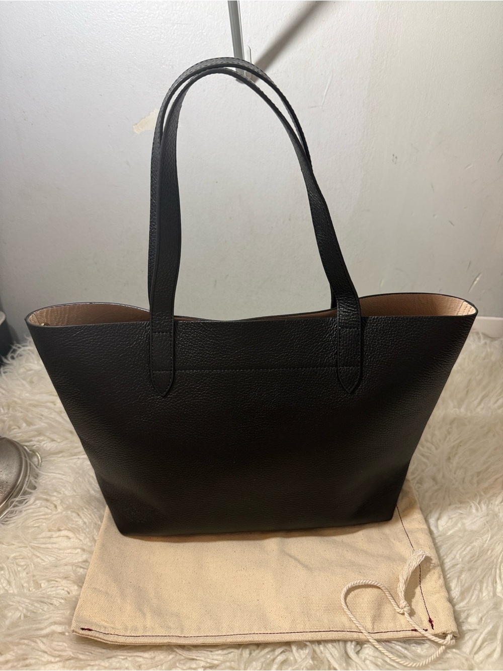 CUYANA Black Leather Tote Bag with Beige Interior medium - Picture 7 of 11